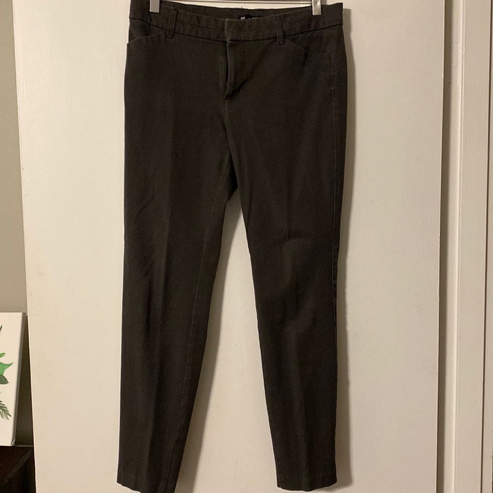 Gap gray cropped pants
